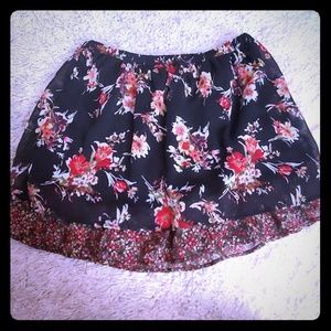 Lucie Rose Mini skirt